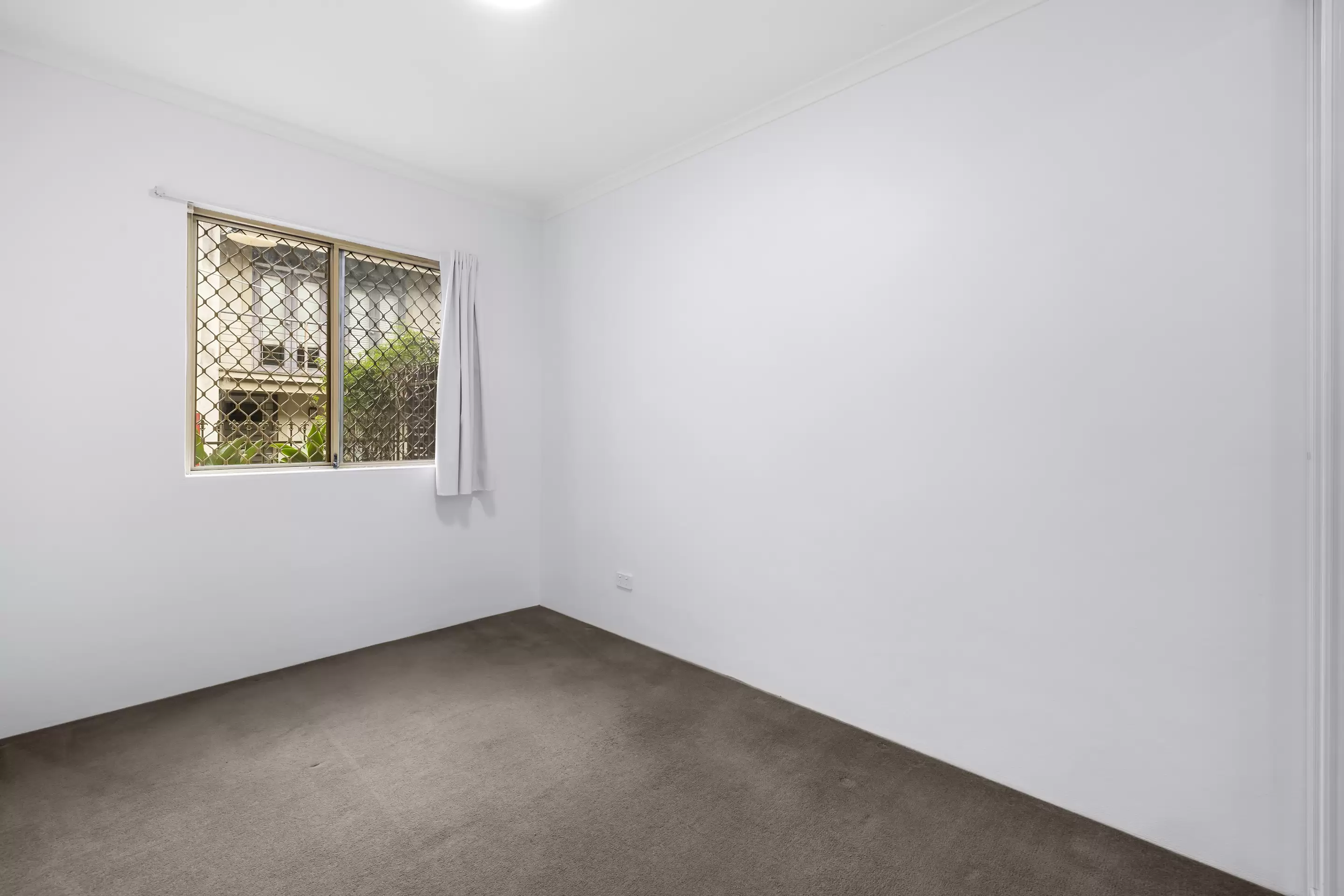 84/219-227 Chalmers Street, Redfern Leased by The Gallery Real Estate - image 7