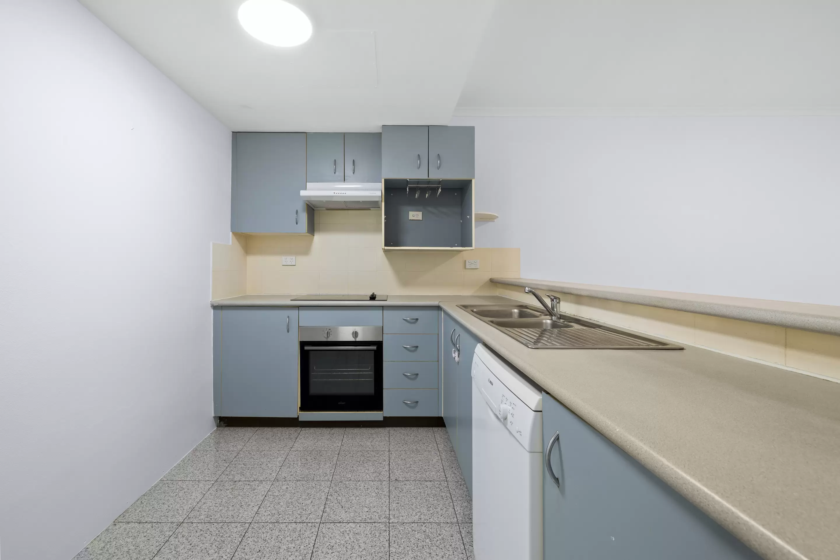84/219-227 Chalmers Street, Redfern Leased by The Gallery Real Estate - image 2