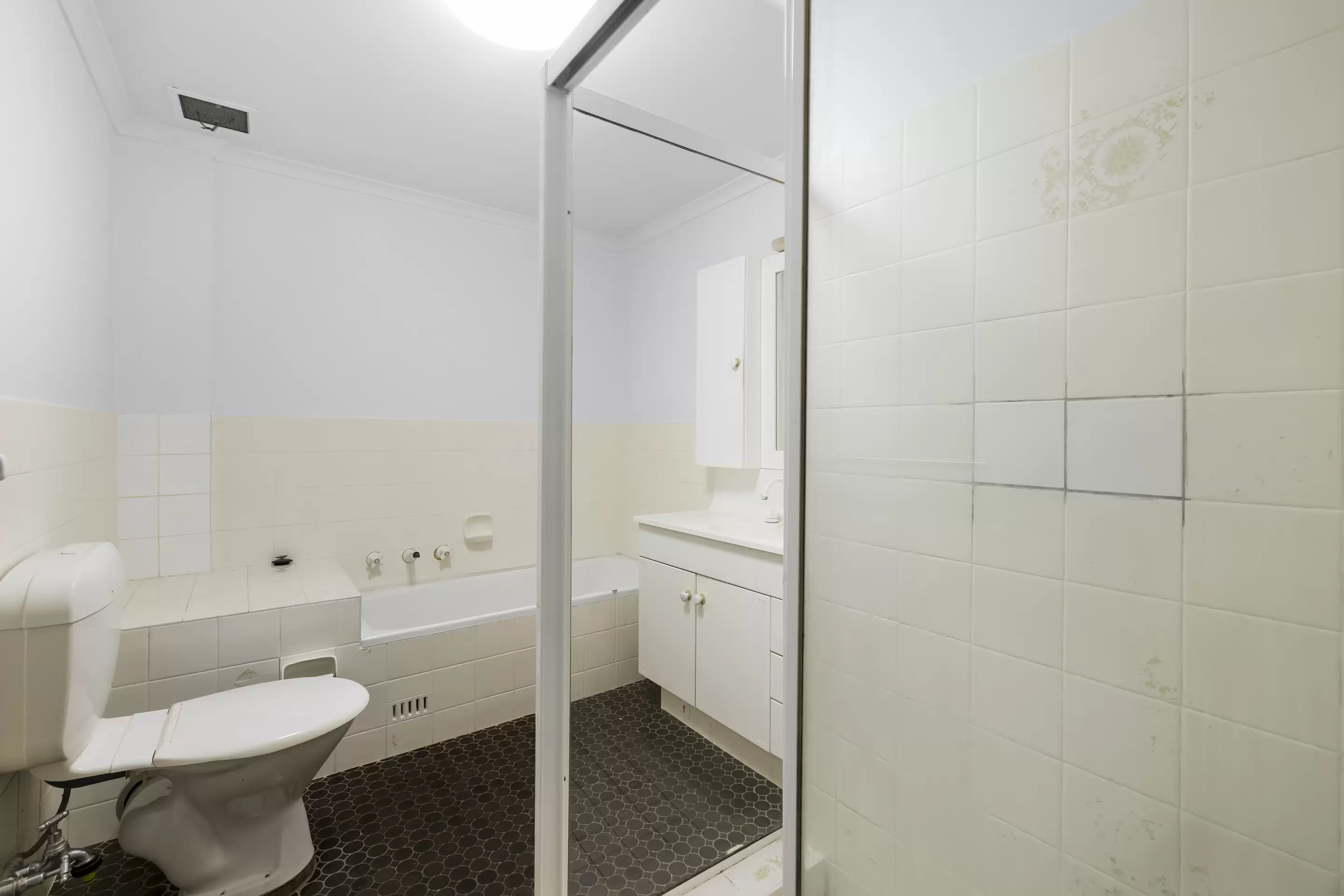 18/6-10 Lamont St, Wollstonecraft Leased by The Gallery Real Estate - image 5