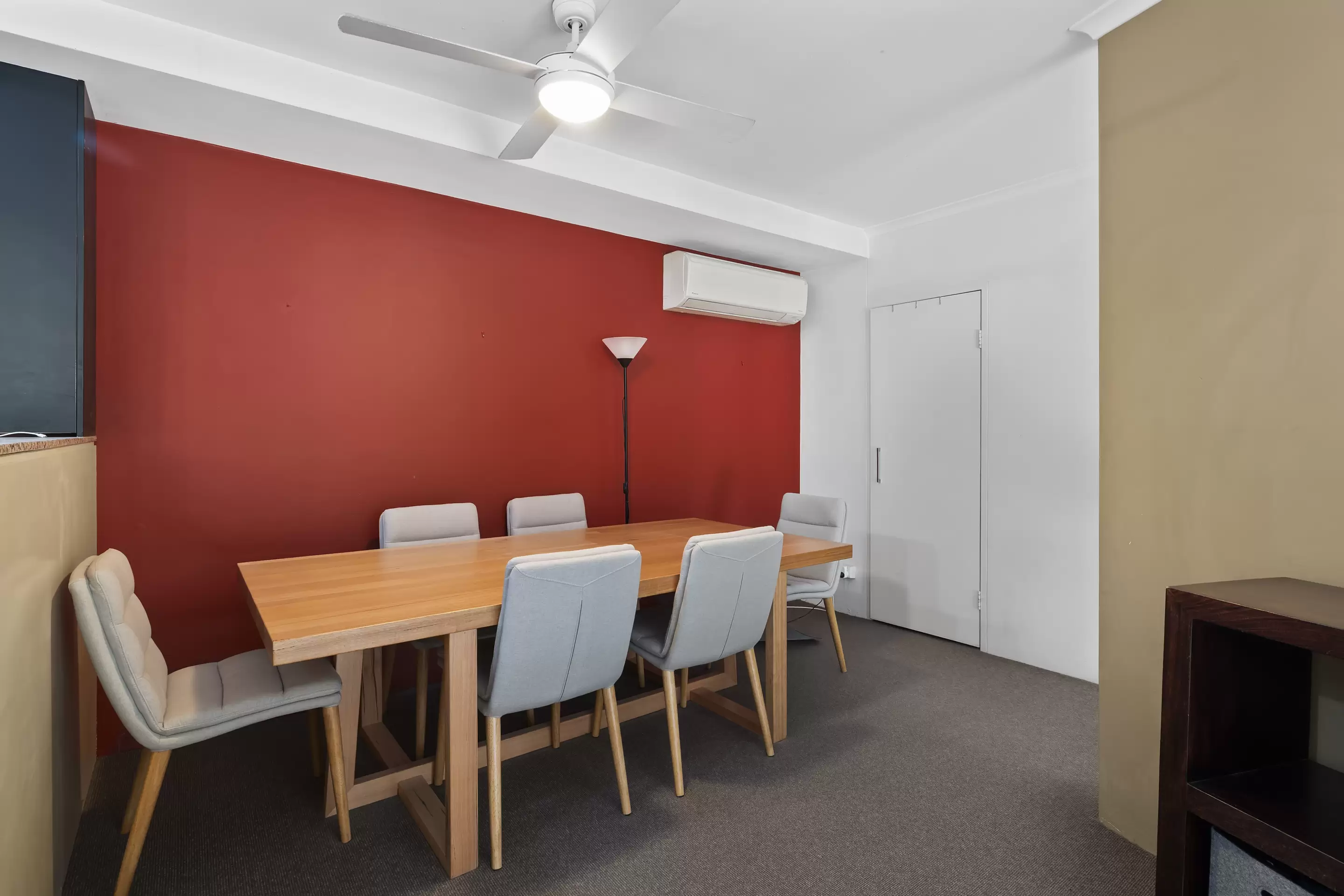 P08/780 Bourke Street, Redfern Leased by The Gallery Real Estate - image 8