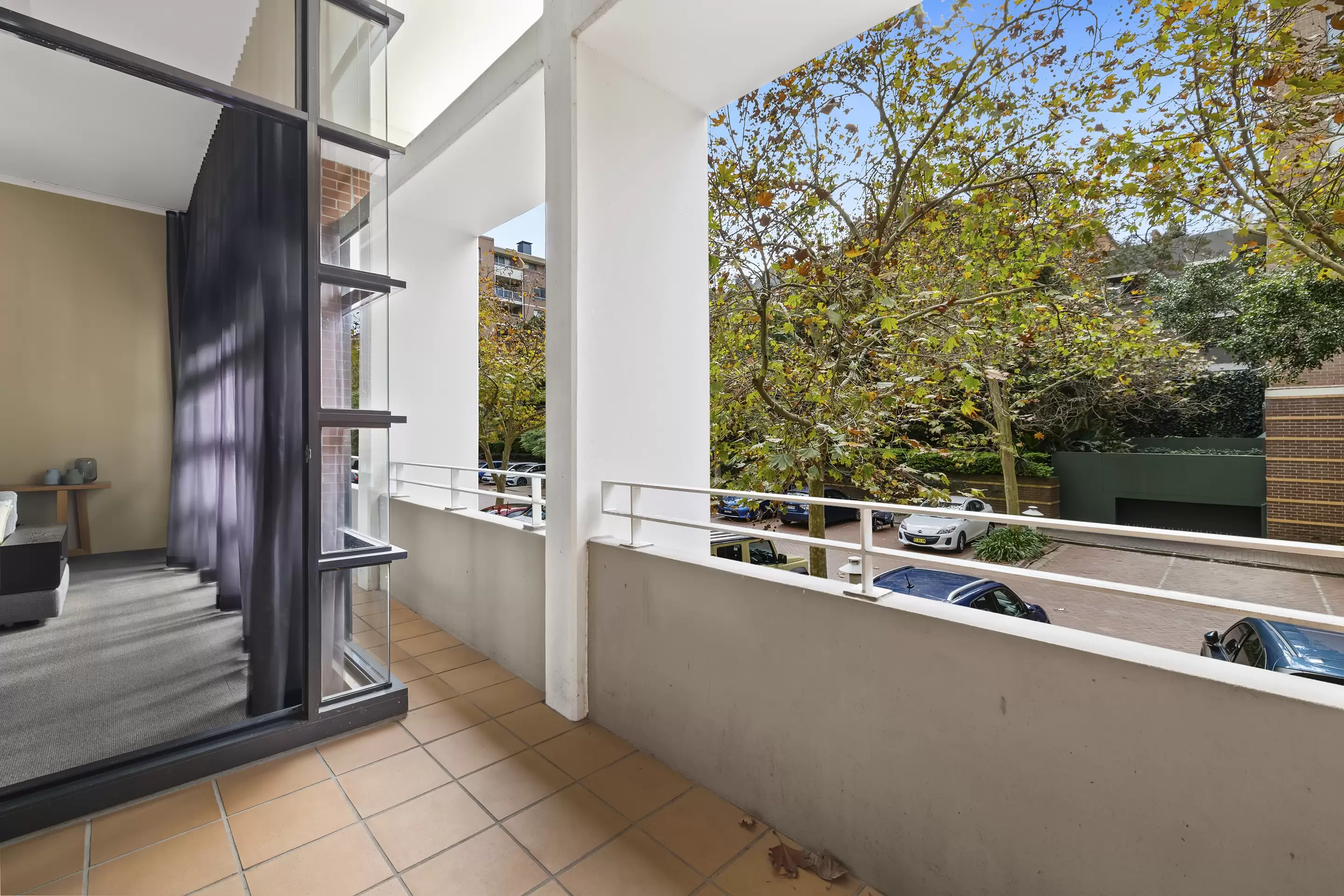 P08/780 Bourke Street, Redfern Leased by The Gallery Real Estate - image 5