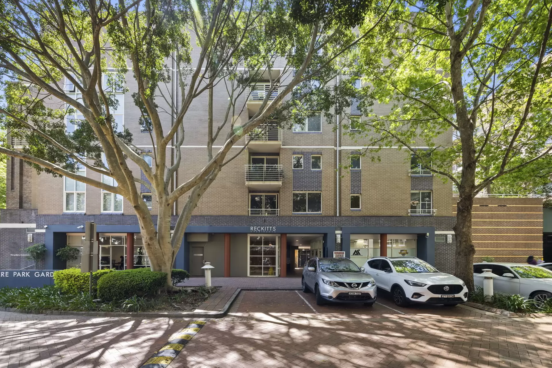 R407/780 Bourke Street, Redfern Leased by The Gallery Real Estate - image 1