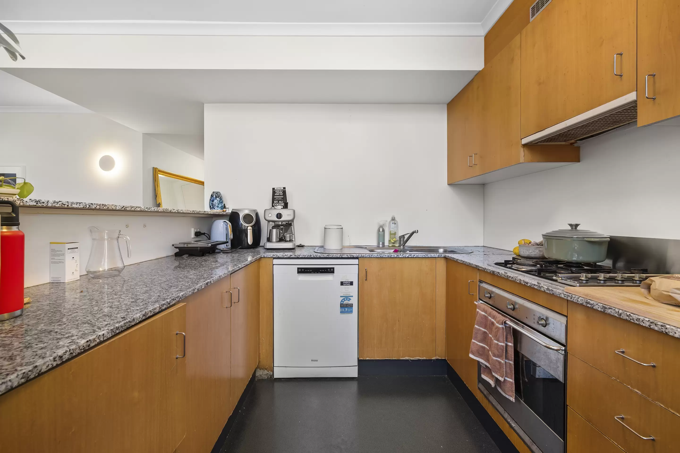 R407/780 Bourke Street, Redfern Leased by The Gallery Real Estate - image 5