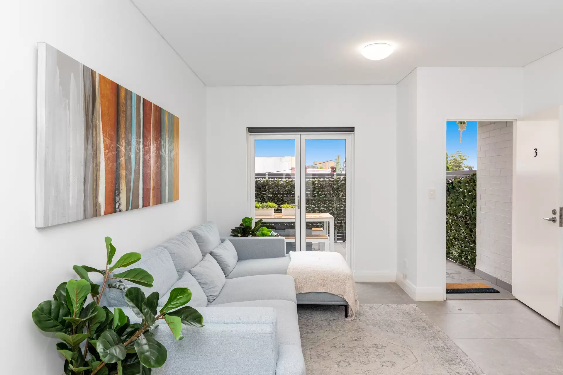 3/53-55 Glebe Point Rd, Glebe Leased by The Gallery Real Estate - image 1