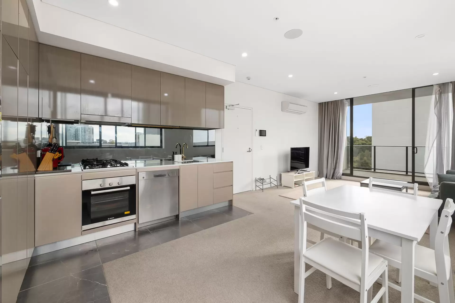 11026/11 Bennelong Pkwy, Wentworth Point Leased by The Gallery Real Estate - image 1