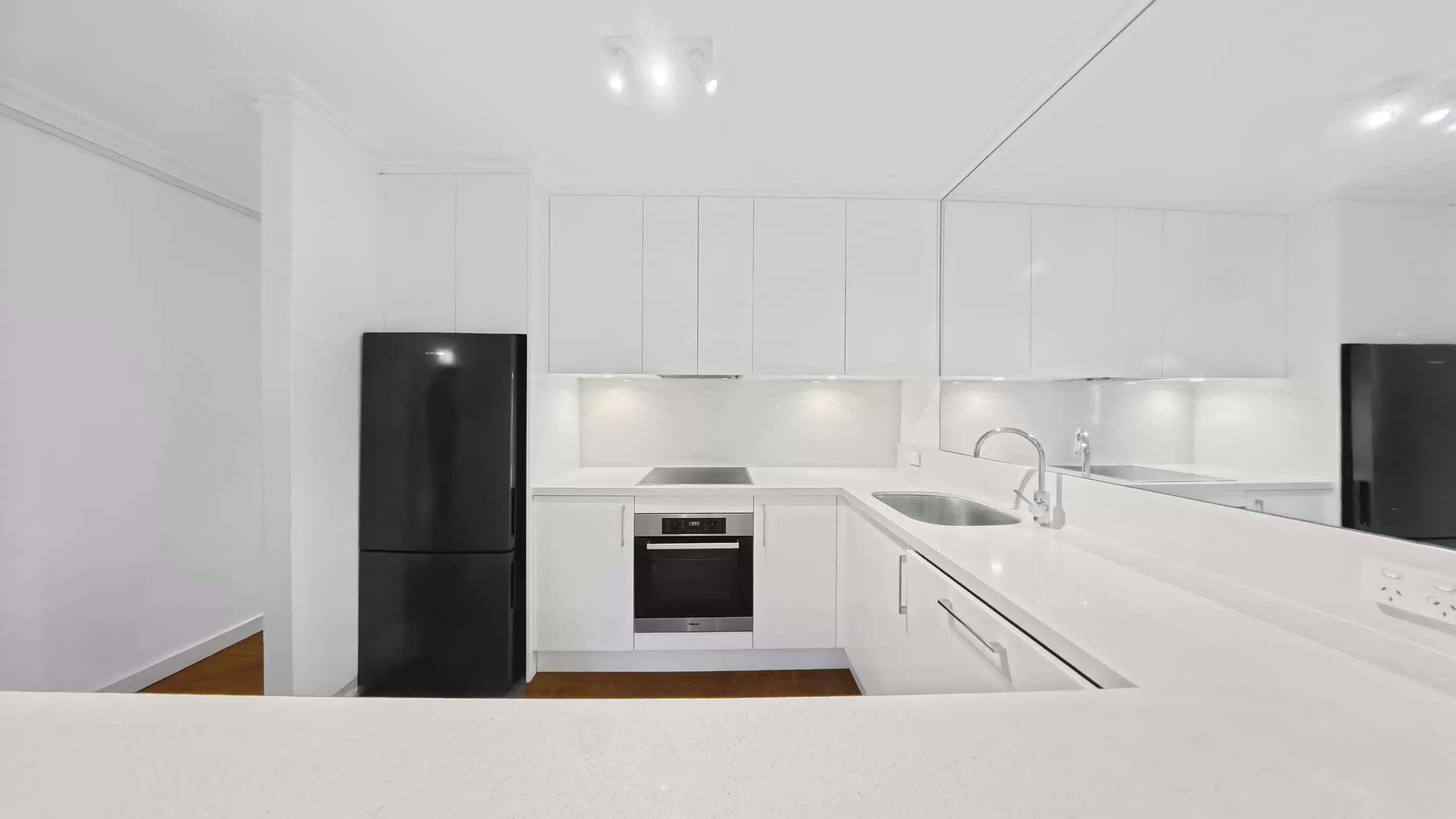 41/758-768 Bourke St, Redfern Leased by The Gallery Real Estate - image 3