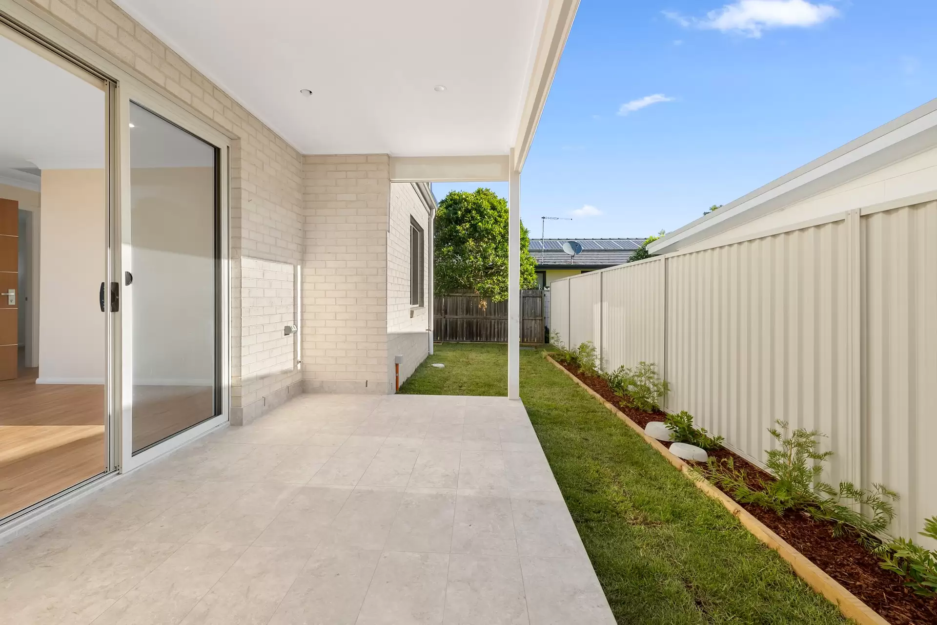 94a Baroona Road, Northbridge Leased by The Gallery Real Estate - image 1
