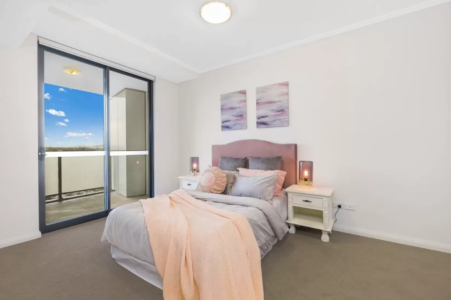 802/4-8 Smallwood Avenue, Homebush Leased by The Gallery Real Estate - image 1