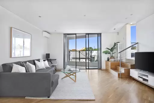 11/1-7 Macaulay Rd, Stanmore Leased by The Gallery Real Estate