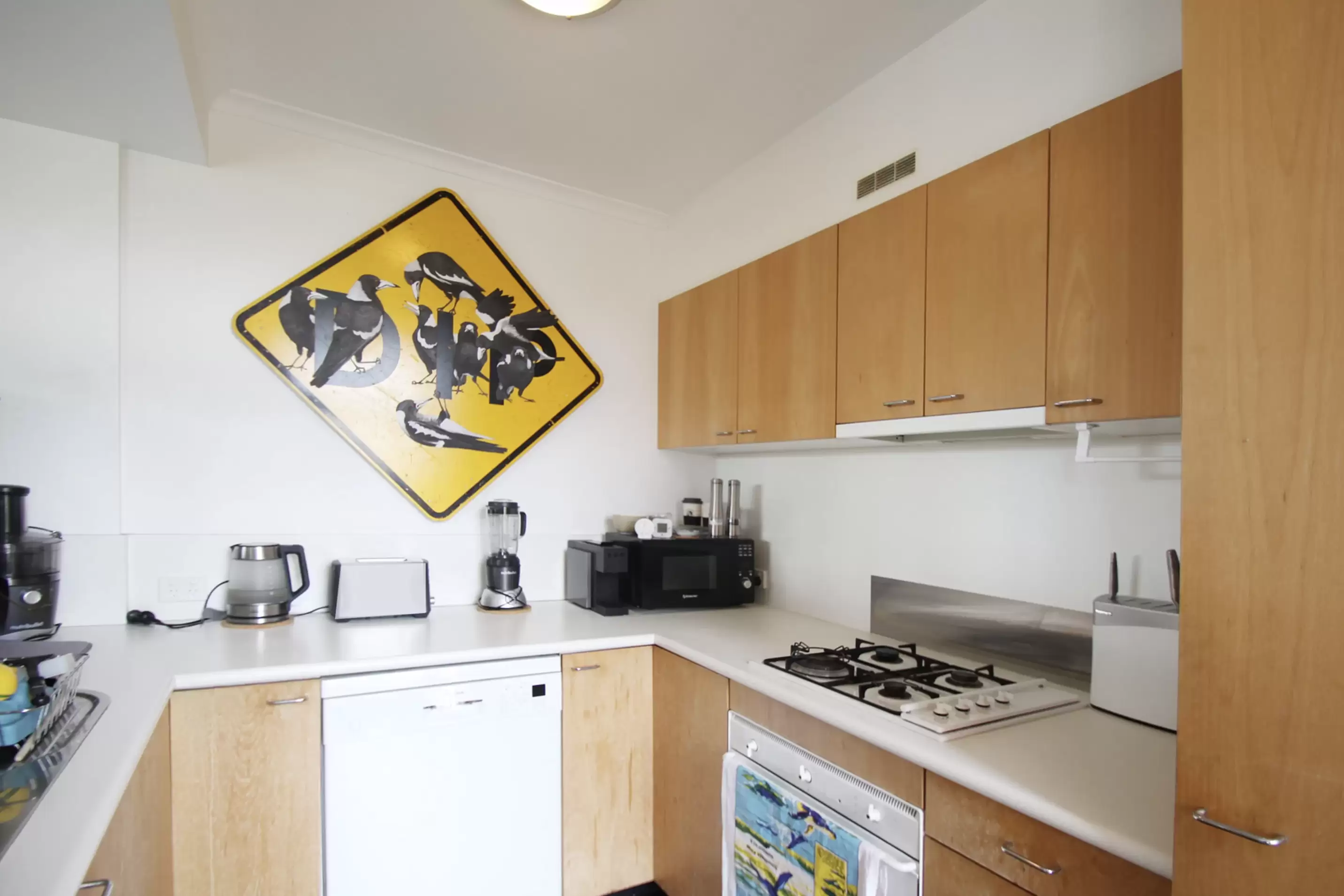 H424/780 Bourke Street, Redfern Leased by The Gallery Real Estate - image 5