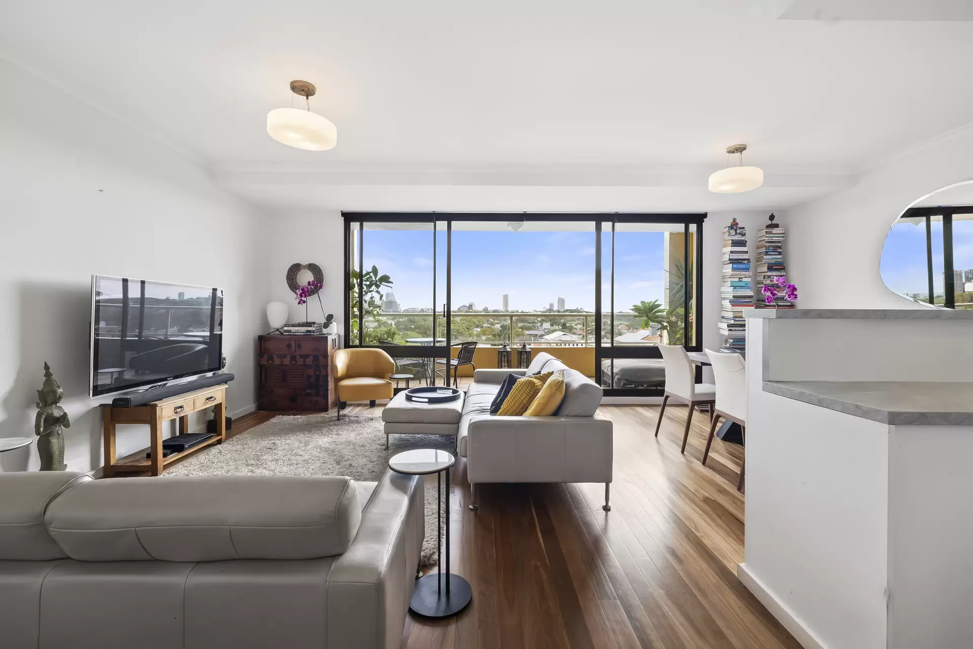 Grosvenor Building/780 Bourke Street, Redfern Leased by The Gallery Real Estate - image 1