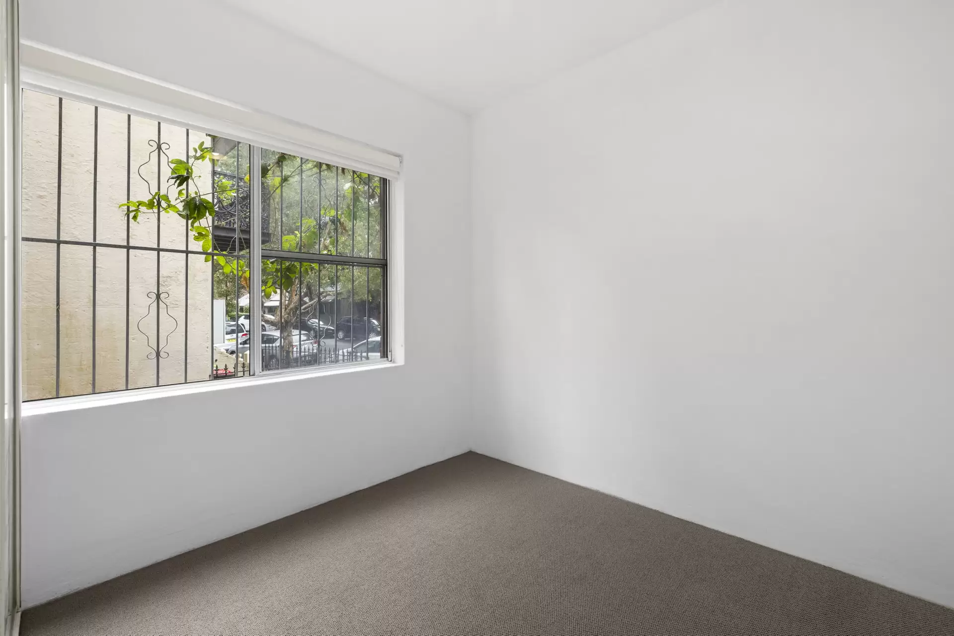 2/16 Cooper Street, Redfern Leased by The Gallery Real Estate - image 1