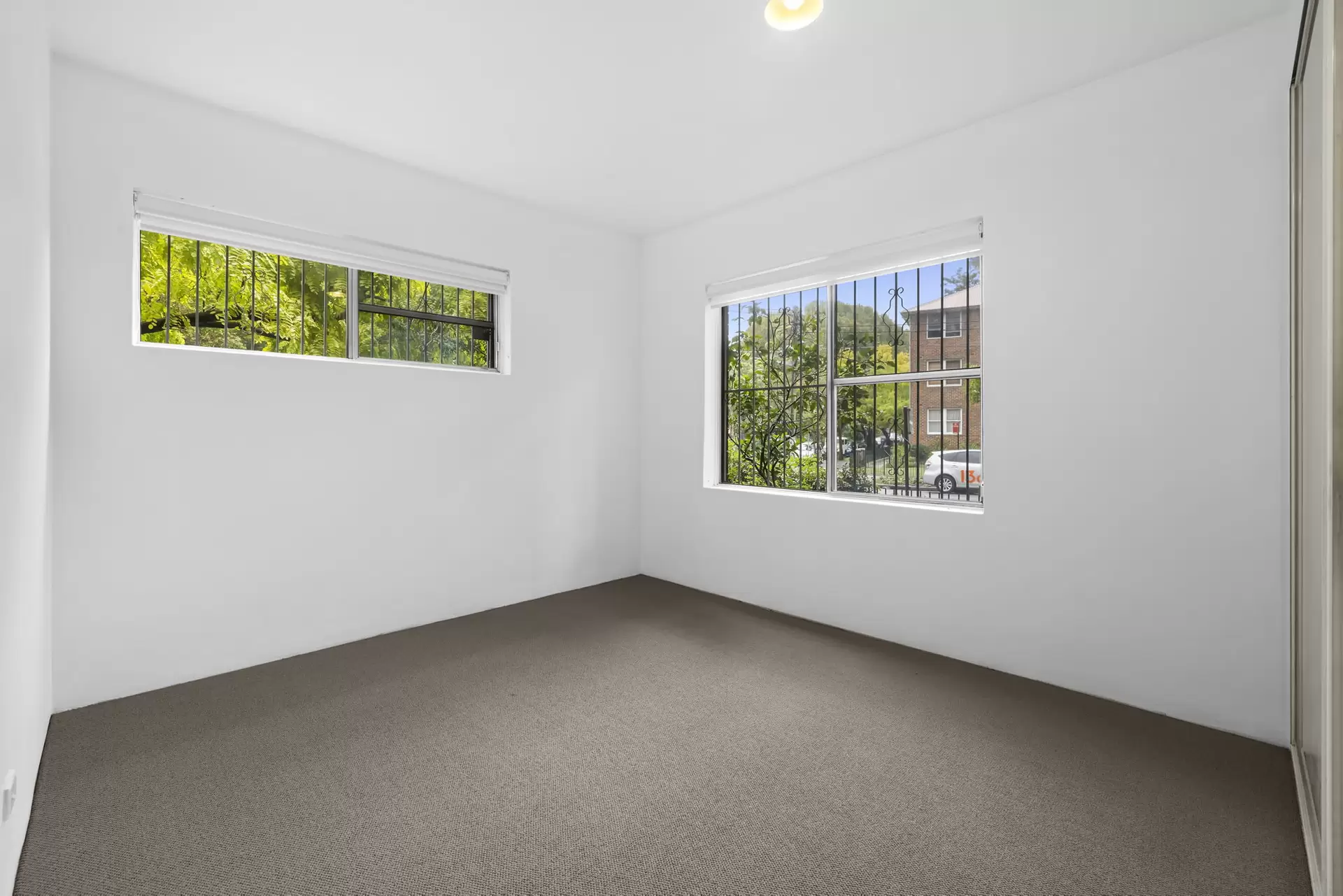 2/16 Cooper Street, Redfern Leased by The Gallery Real Estate - image 1