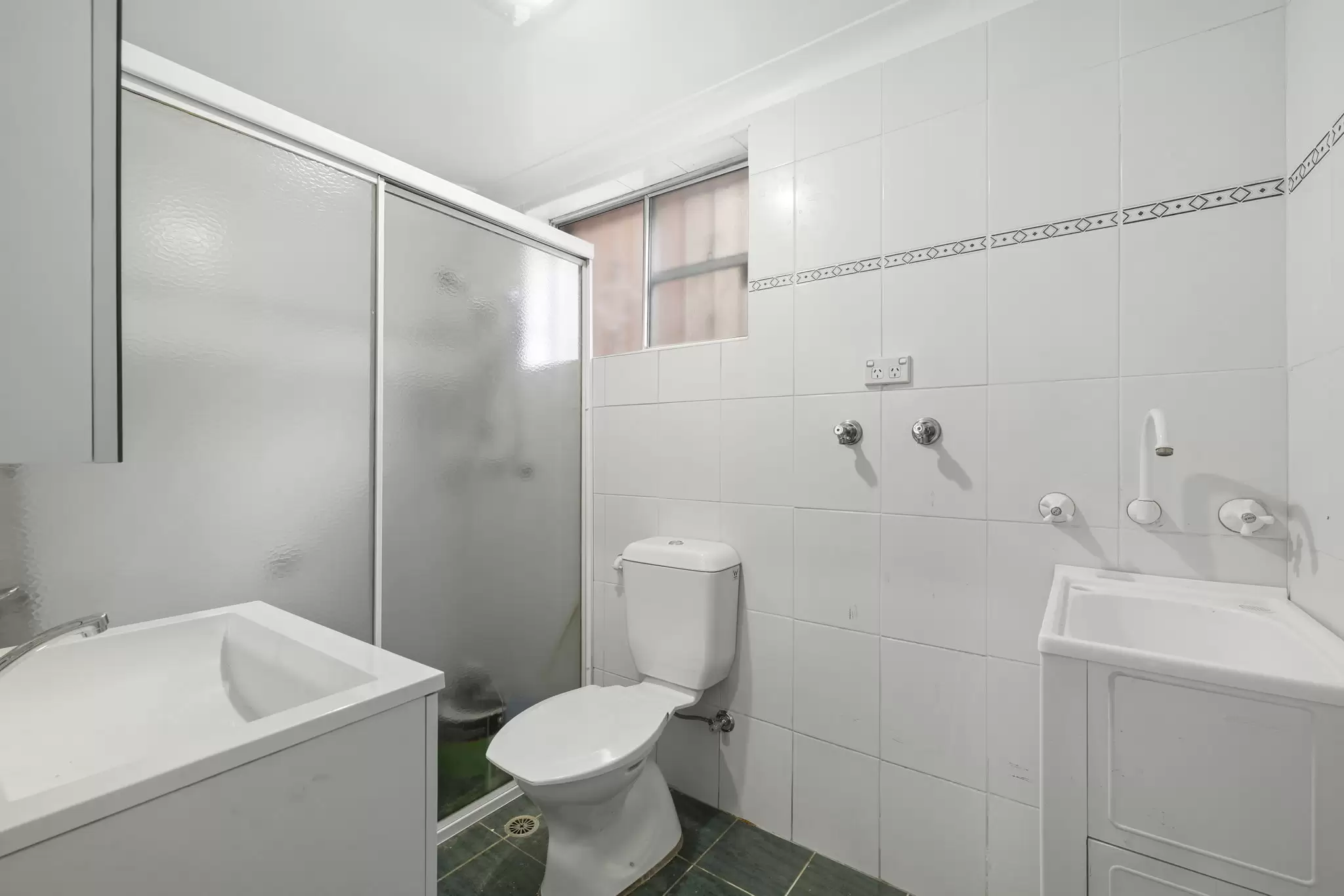2/16 Cooper Street, Redfern Leased by The Gallery Real Estate - image 5