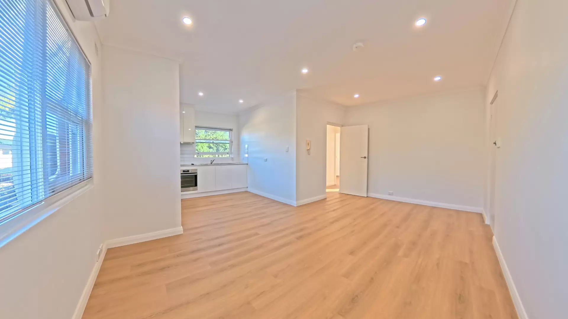 6/9 Hampton St, Croydon Park Leased by The Gallery Real Estate - image 1