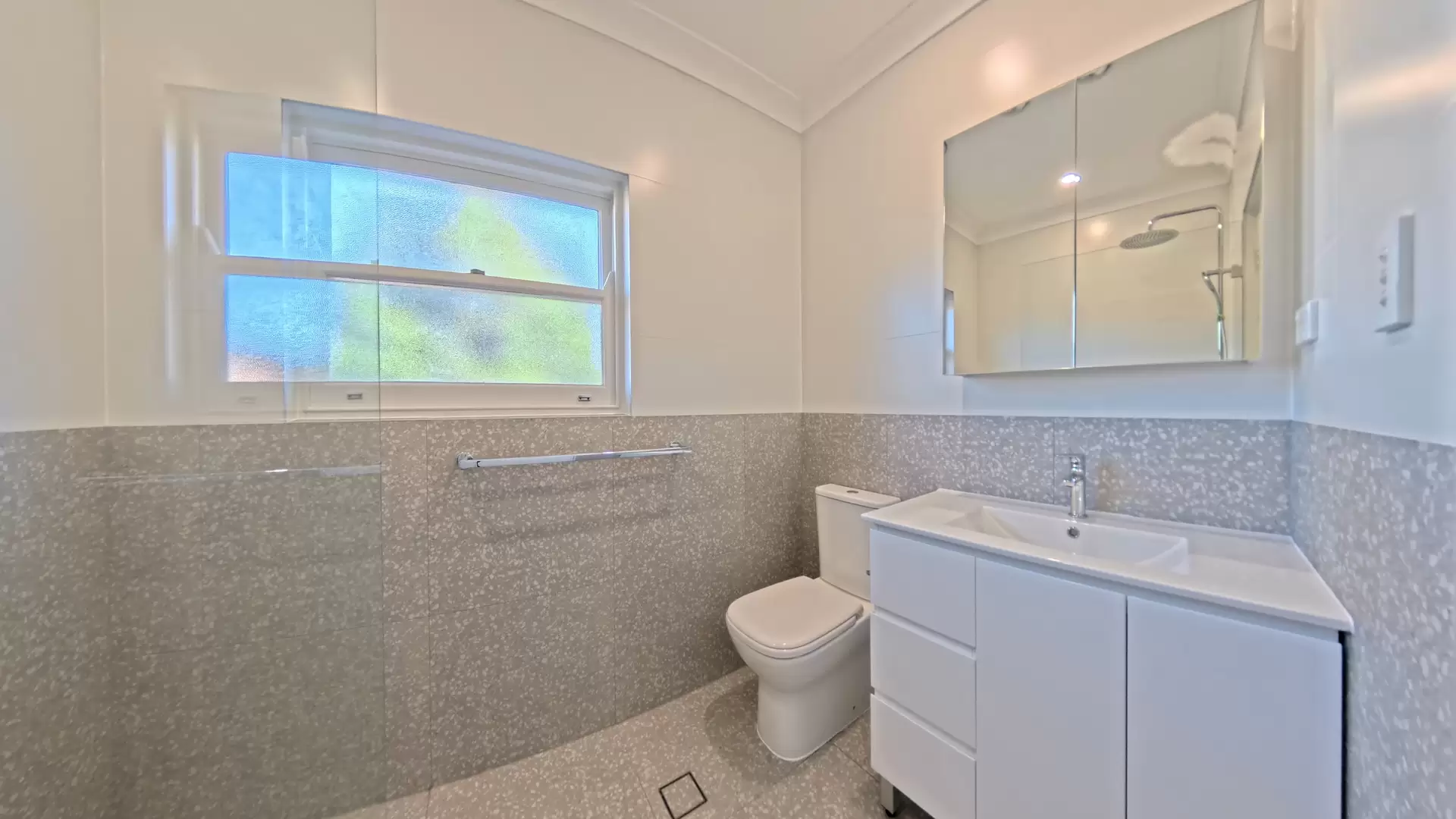 6/9 Hampton St, Croydon Park Leased by The Gallery Real Estate - image 1