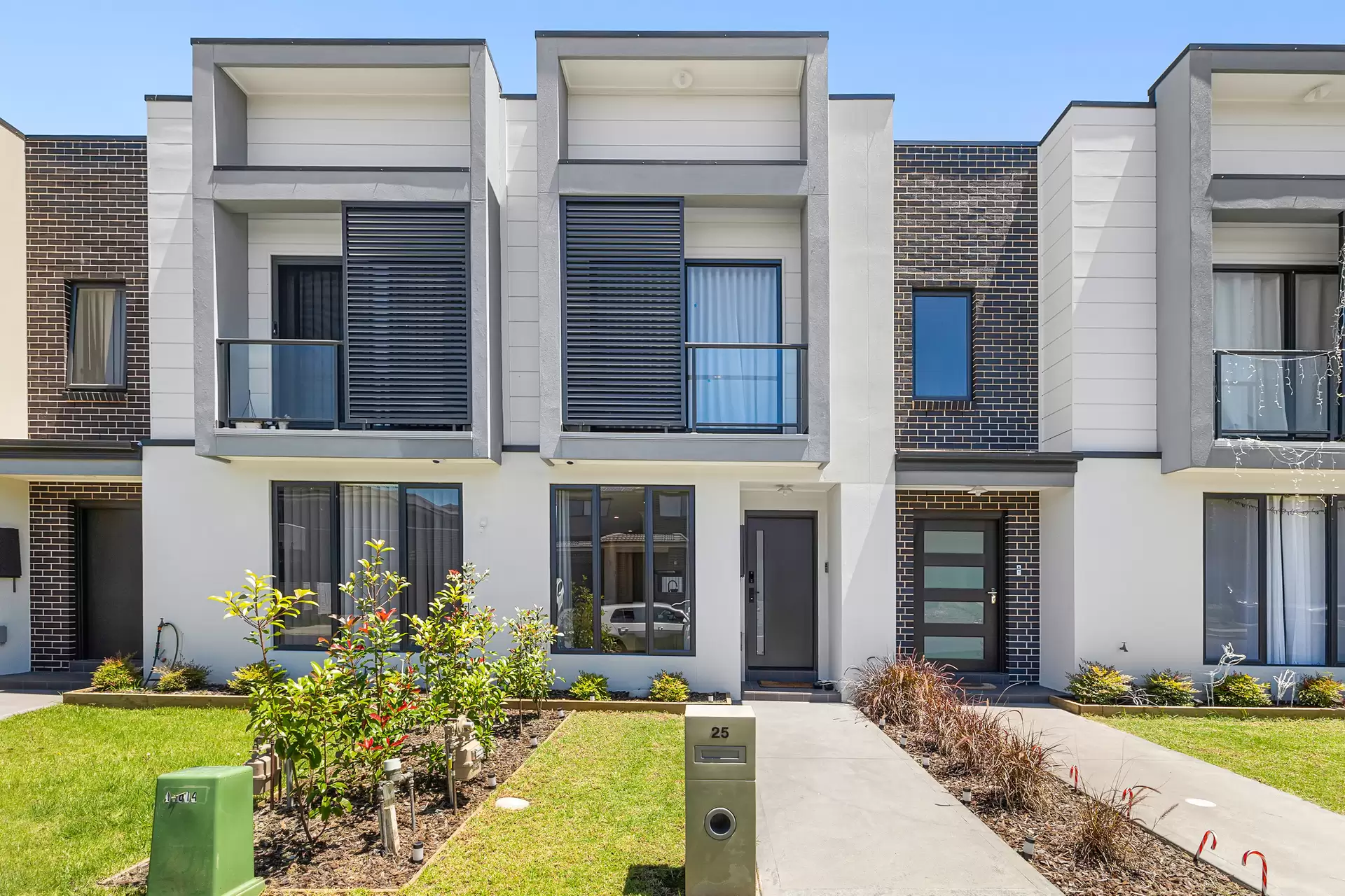 25 Biscuit St, Leppington Leased by The Gallery Real Estate - image 1