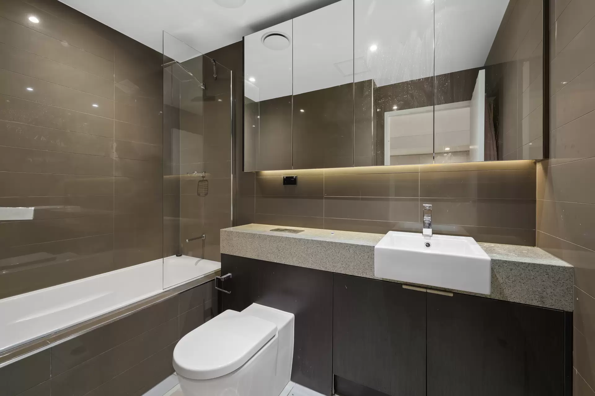 107/13 Joynton Ave, Zetland Leased by The Gallery Real Estate - image 1